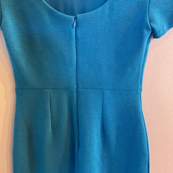 BODEN textured ribbed solid teal bodycon fit dress short sleeve low round back 4 - Picture 7 of 16